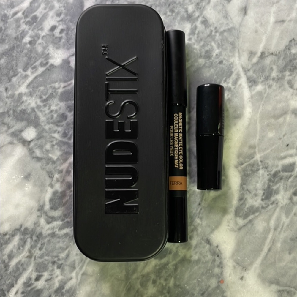 NudeStix Matte Eye Terra